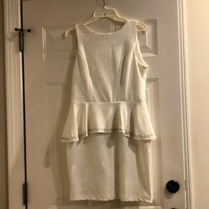 💙Cachet Formal Pencil Dress